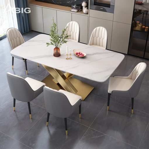 Bộ bàn ăn Ceramic chân X sơn nhũ vàng AB010 trong không gian phòng ăn